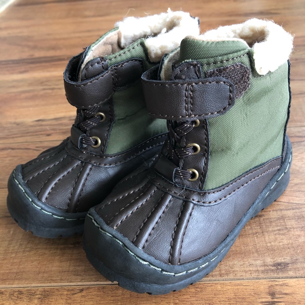 Old Navy Toddler Sz. 6 Snow Rain Boots